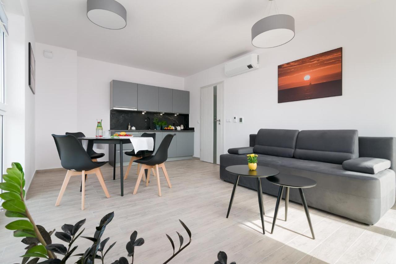 Apartamenty Lambert Ustronie Morskie Exterior foto